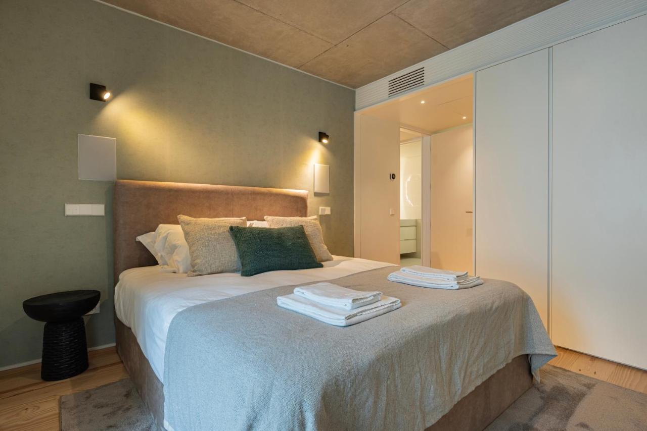 Hidden Pearl W/ Patio & Pool By Lovelystay Lisbon Luaran gambar